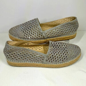 Steve Madden Espadrille Silver Rhinestone Flats Size 9M